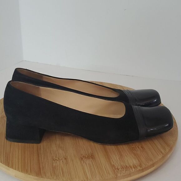 Salvatore Ferragamo Sonia Black Cap Toe Block Heel Pump Size 9 - Picture 10 of 13